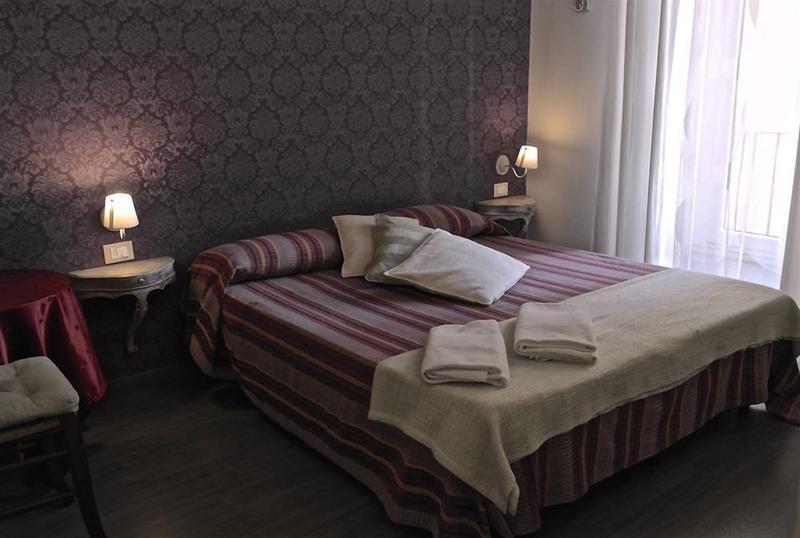 Guest House Casa Vicenza Rzym Zewnętrze zdjęcie