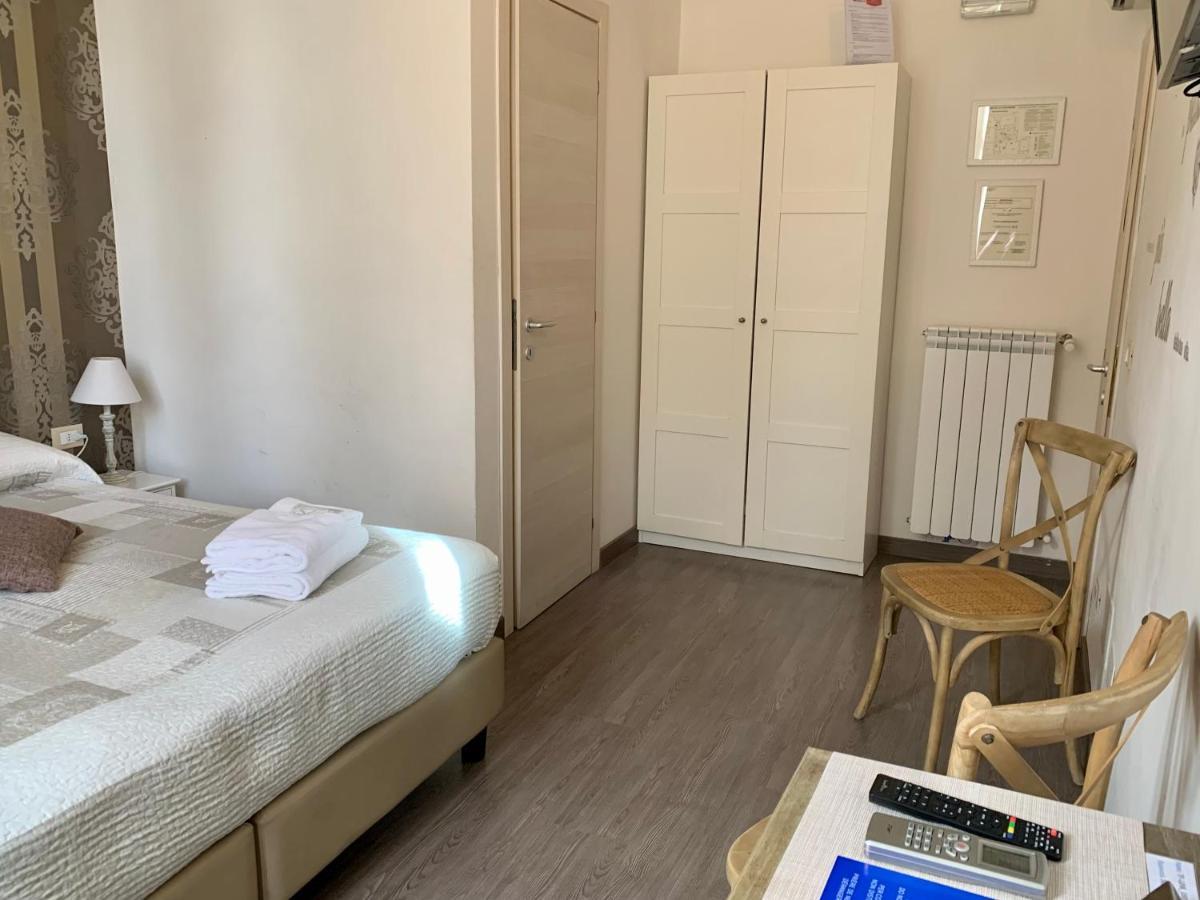 Guest House Casa Vicenza Rzym Zewnętrze zdjęcie